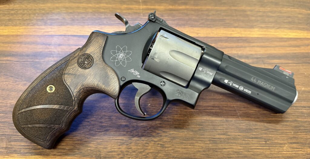 JSHD Waffenladen – Ihr Waffengeschäft für Jagd und Sport- Waffen in Heidelberg &raquo; Smith&Wesson 329PD .44Rem.Mag